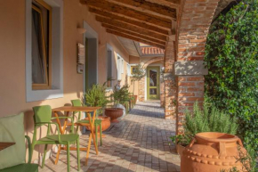Residence Apolonija Guest House
